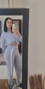 666064093: Chica busca chico en Pontevedra