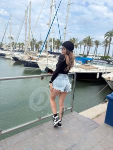 613469051: Chica busca chico en Albacete