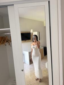 613834025: Chica busca chico en Málaga