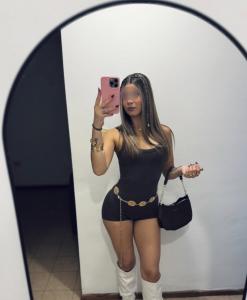 604359689: Chica busca chico en La Coruña