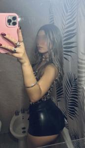 604359689: Chica busca chico en La Coruña