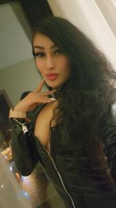 613506245: Chica busca chico en Zaragoza