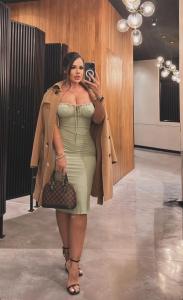 647026466: Chica busca chico en Madrid