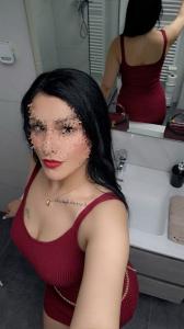 676387488: Chica busca chico en Navarra