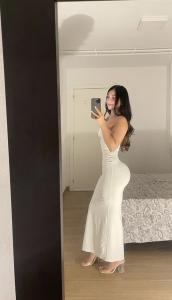 613822262: Chica busca chico en Barcelona