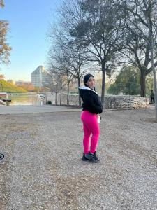 611219668: Chica busca chico en Valencia