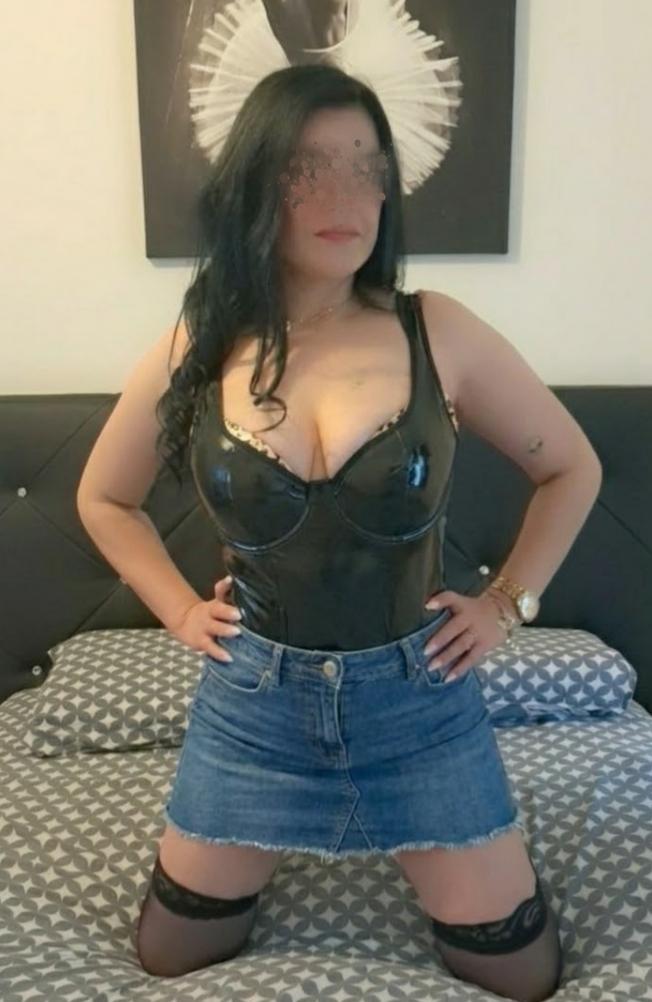 Chica busca chico en Navarra: 
