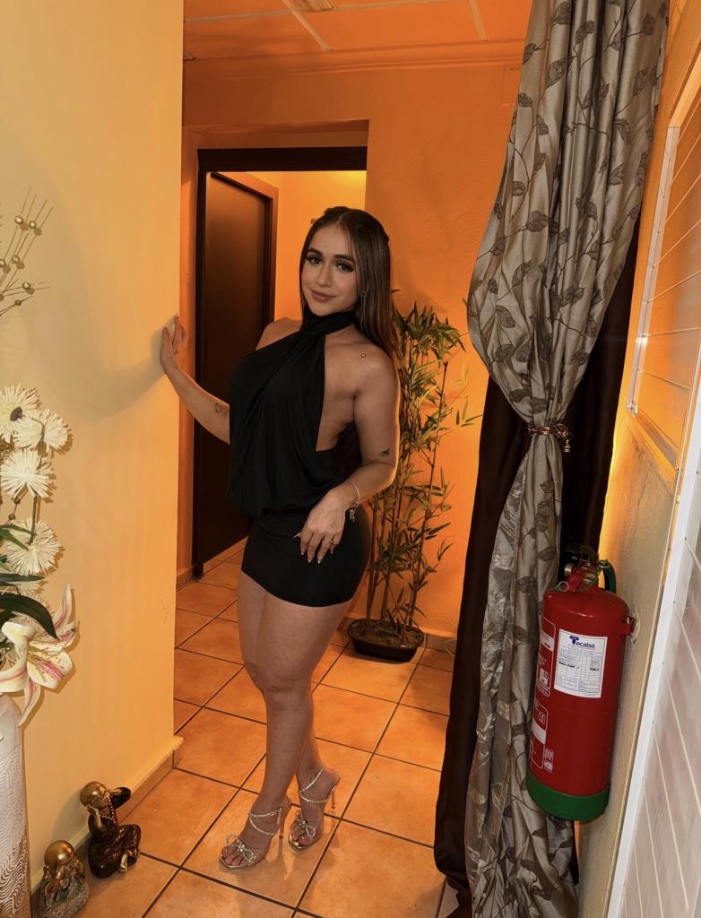 682825110: Chica busca chico en Alicante