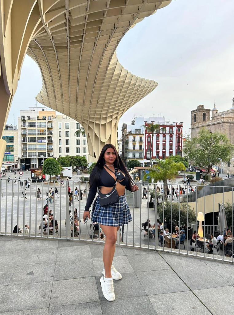 664299854: Chica busca chico en Córdoba