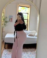 623546583: Chica busca chico en Barcelona