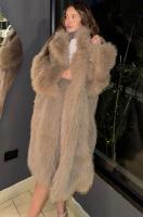 607614382: Chica busca chico en Barcelona