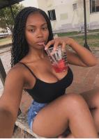 631401739: Chica busca chico en La Coruña