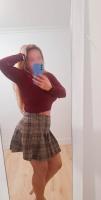 610686294: Chica busca chico en Sevilla