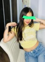 674976948: Chica busca chico en Sevilla