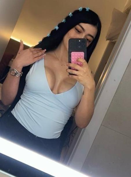 Chica busca chico en Valencia: Chica busca chico