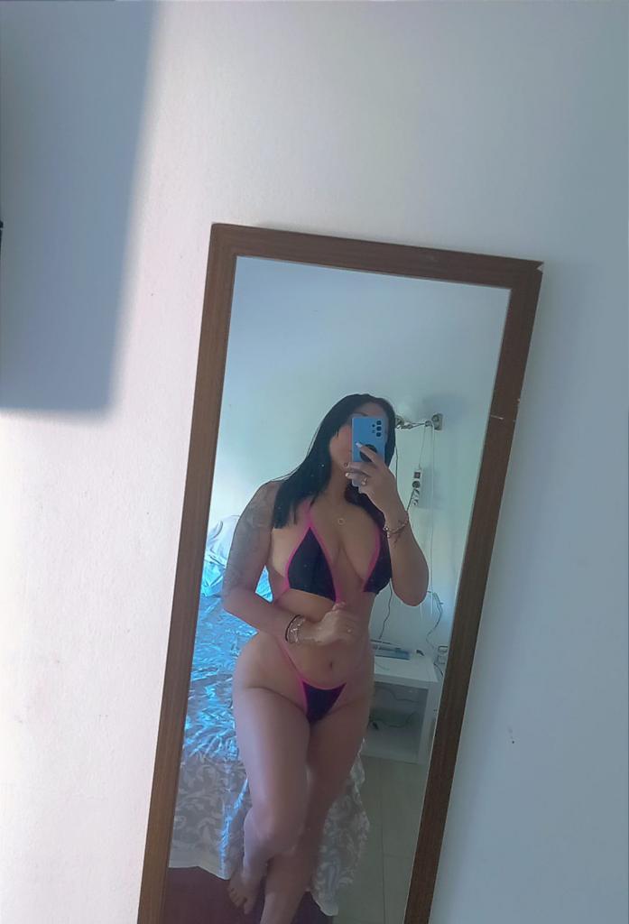 Chica busca chico en Sevilla: 