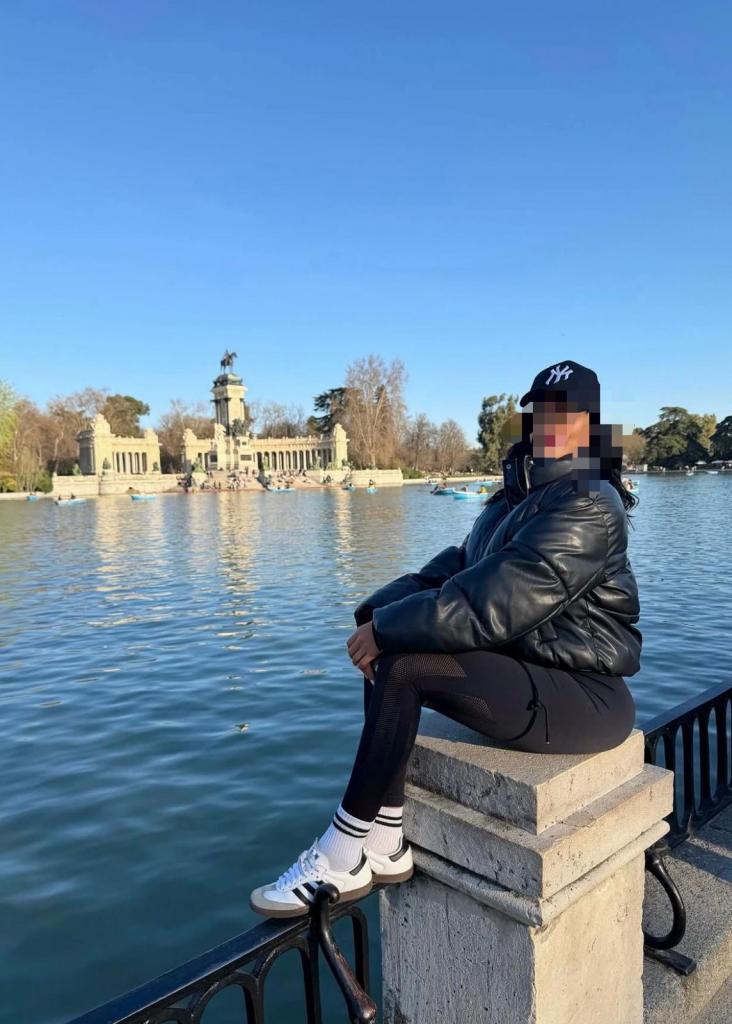 Chica busca chico en Cádiz: 