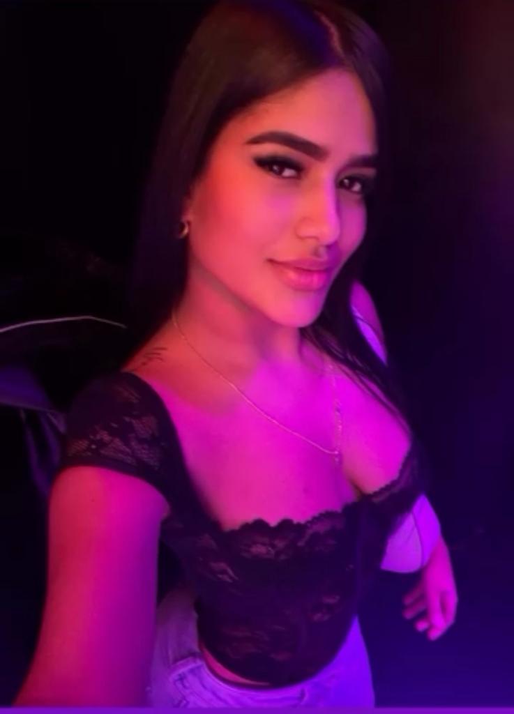 644163737: Chica busca chico en Asturias