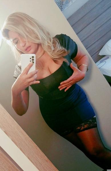 Chica busca chico en Lérida: 