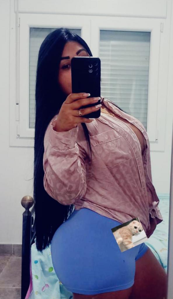 Chica busca chico en Cádiz: Chica busca chico