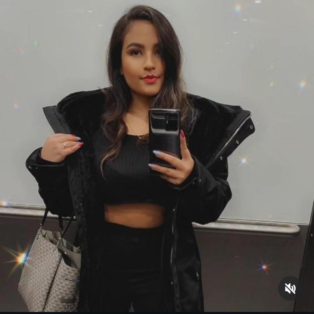 624799076: Chica busca chico en Lugo