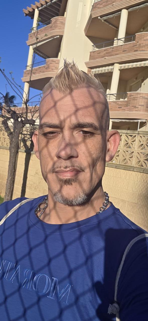 Chico busca chica en Málaga: 