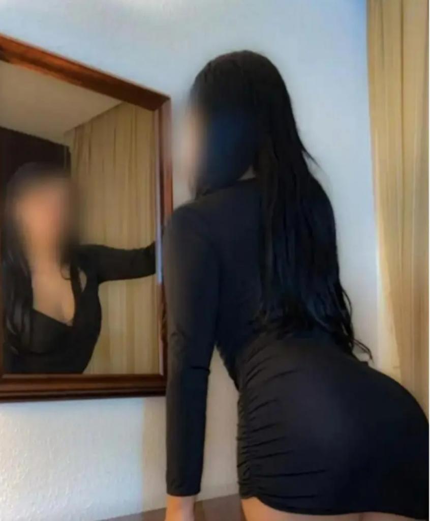 604297881: Chica busca chico en Castellón