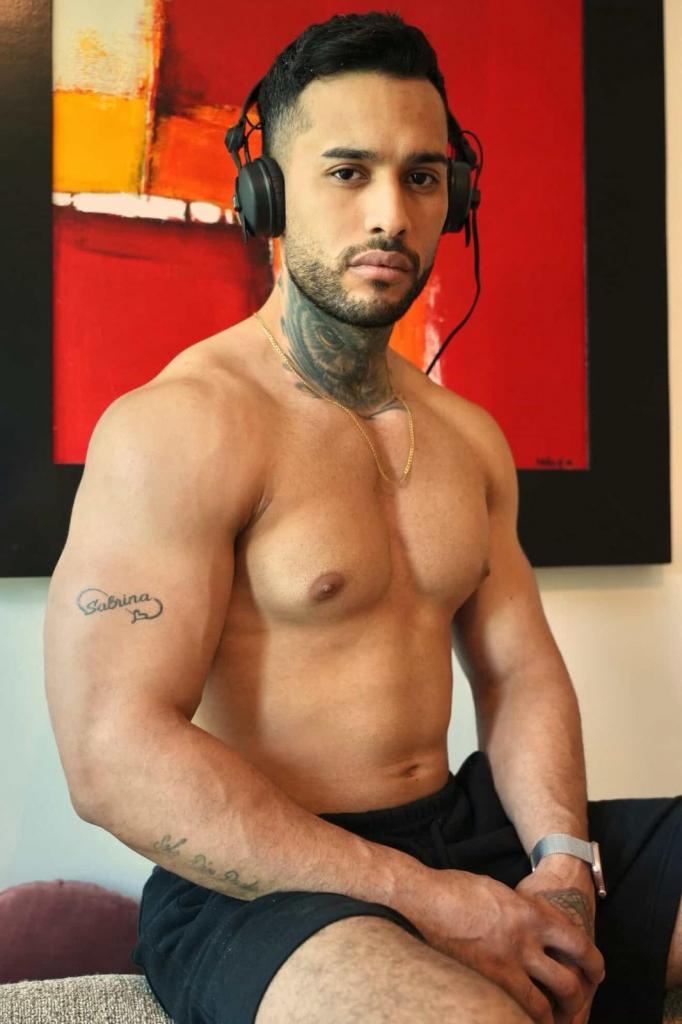 Chico busca chica en Barcelona: 