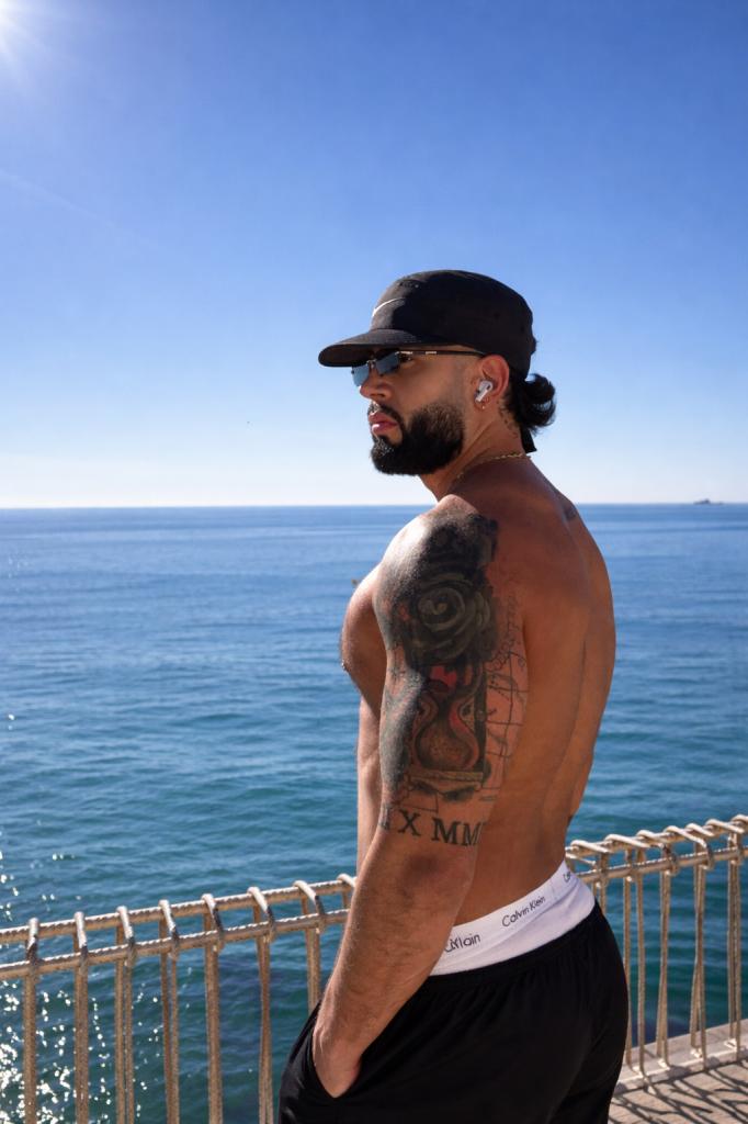 Chico busca chica en Alicante: 