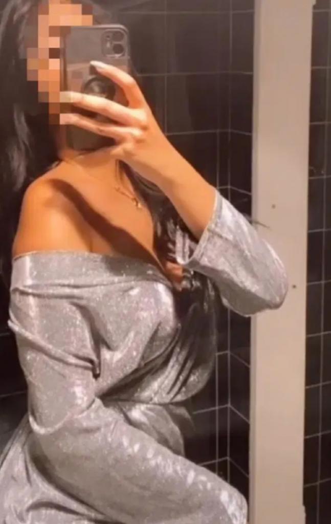 643277580: Chica busca chico en Almería