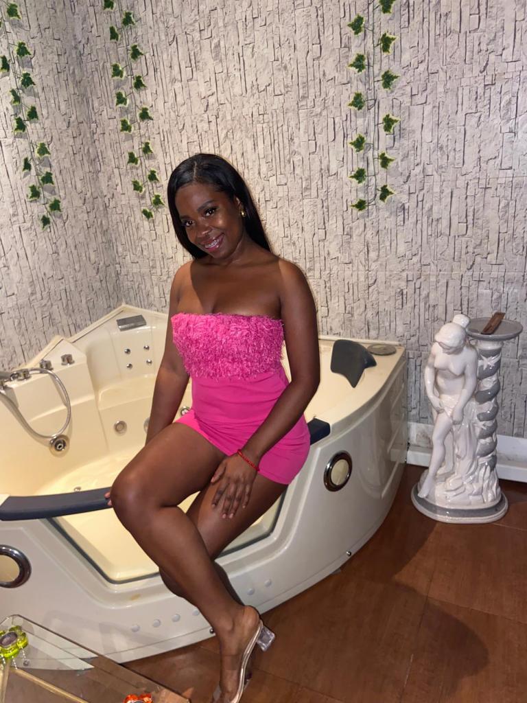 Chica busca chico en Sevilla: 