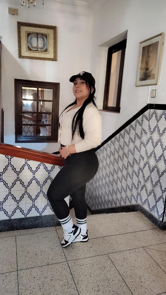 641577046: Chica busca chico en Almería