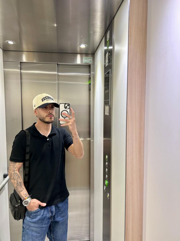 Chico busca chica en Alicante: 