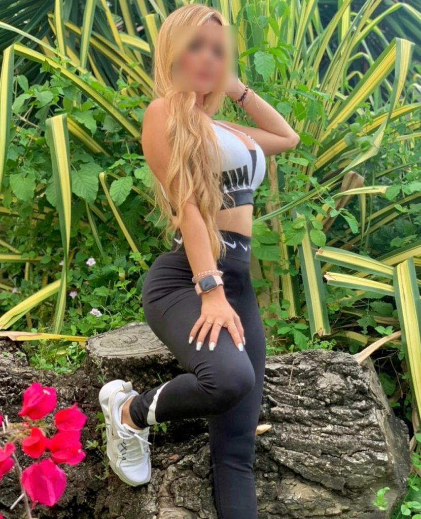 656472427: Chica busca chico en Navarra