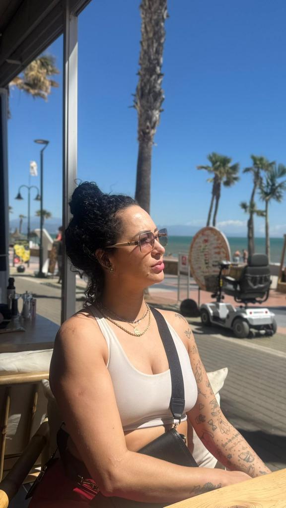 Chica busca chico en Lugo: 