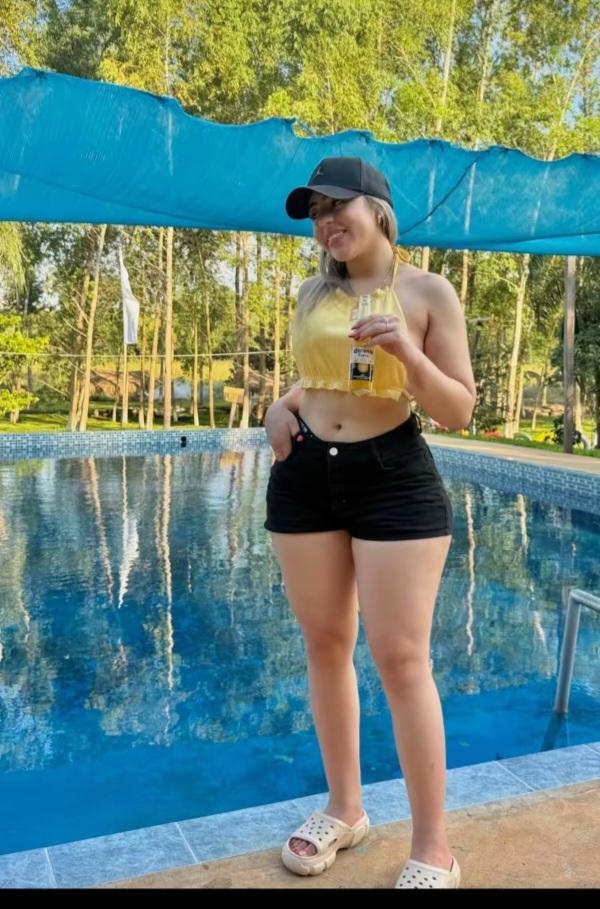 Chica busca chico en Cuenca: 