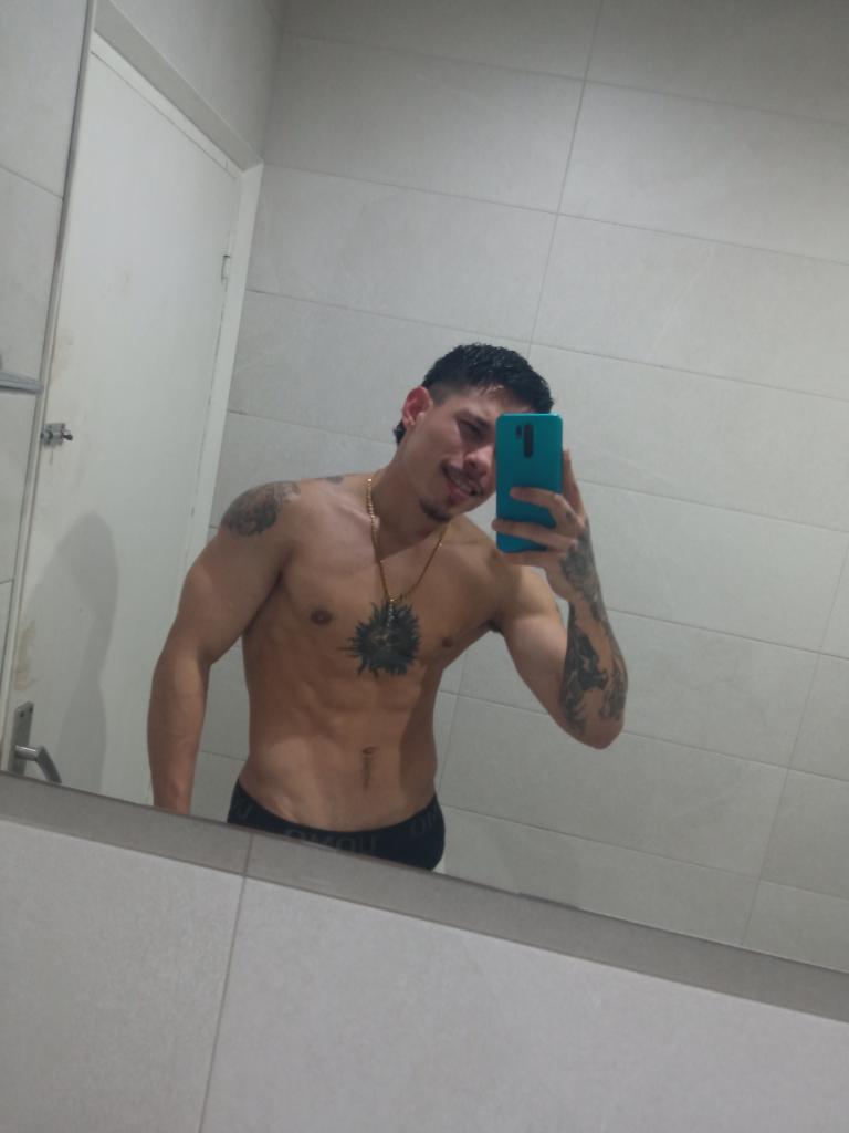 602723969: Chico busca chica en Barcelona