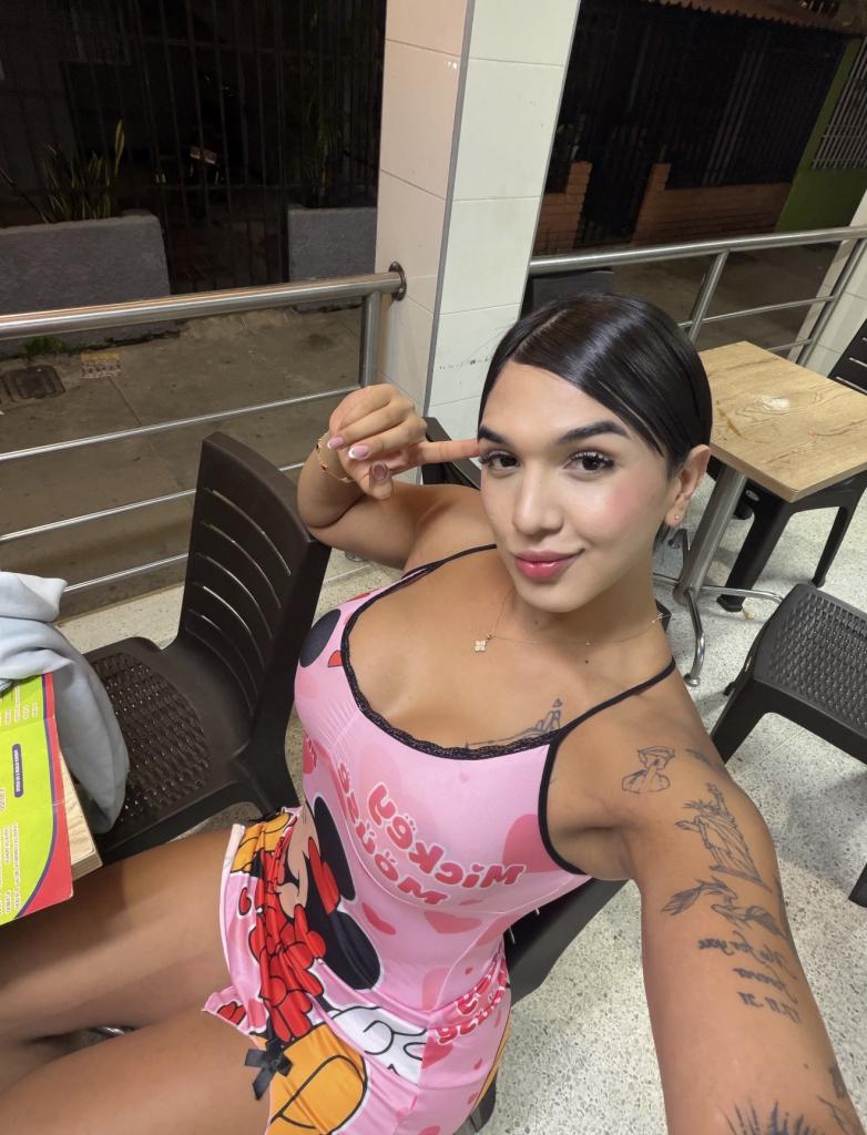 622248054: Transexual en Pontevedra