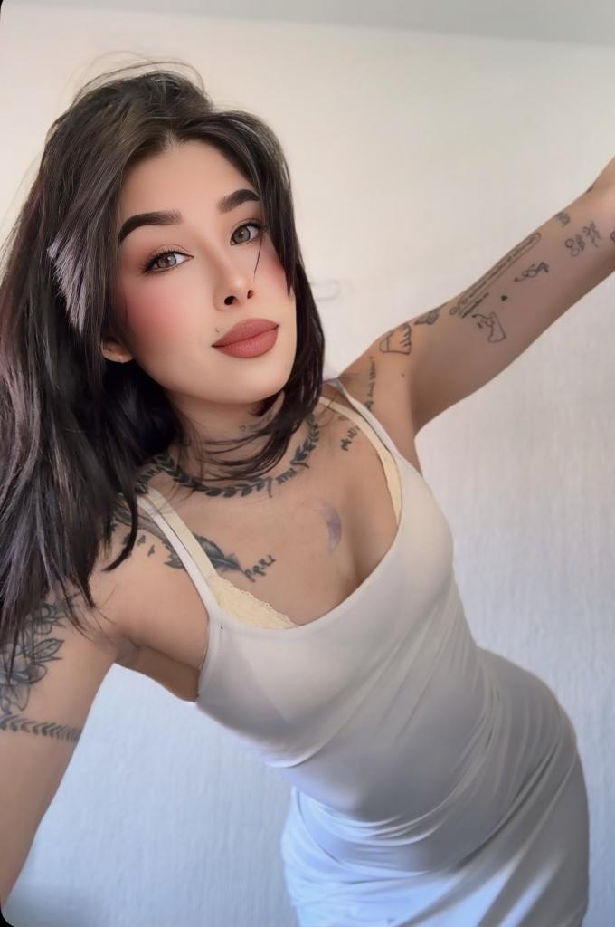 Chica busca chico en Huelva: 