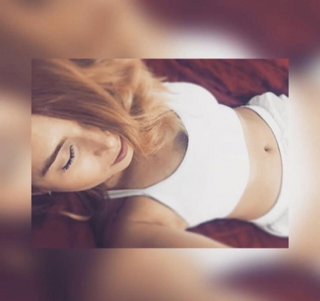 Chica busca chico en Almería: 