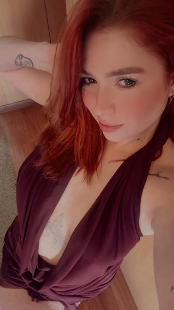 Chica busca chico en Almería: 