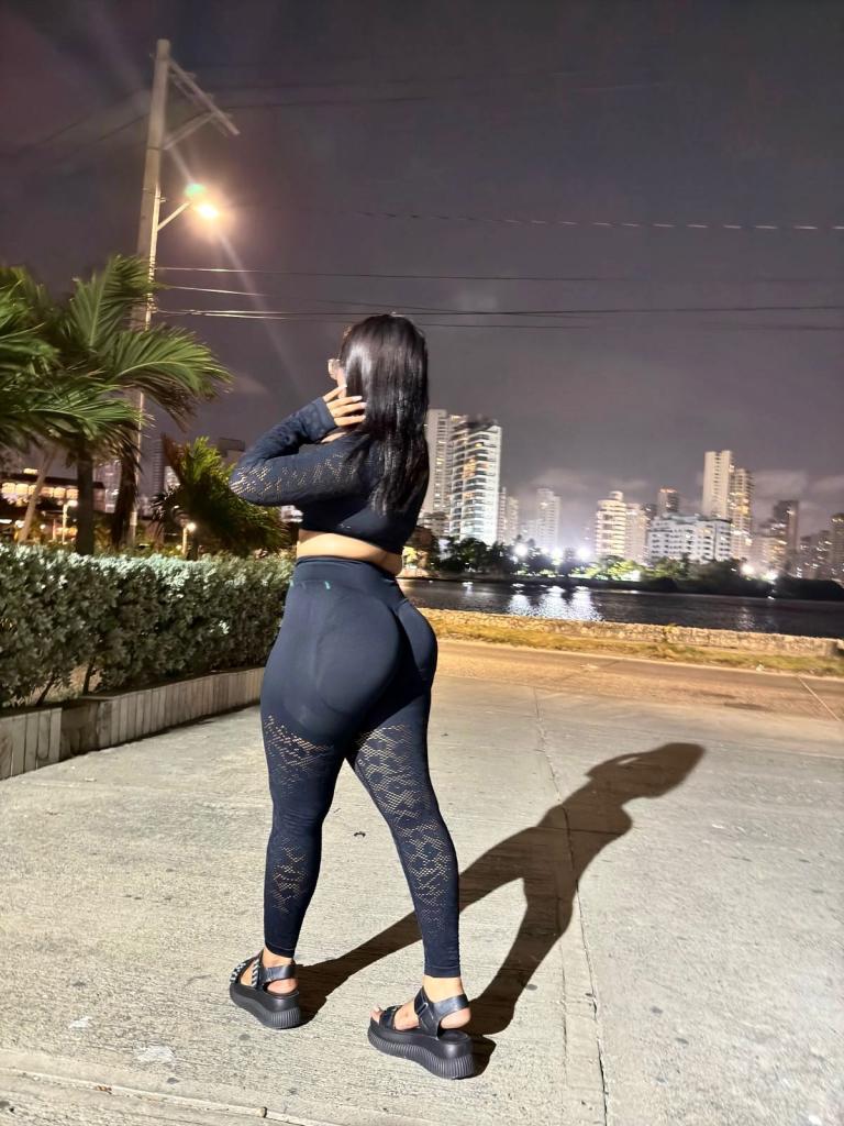 632520467: Chica busca chico en Madrid