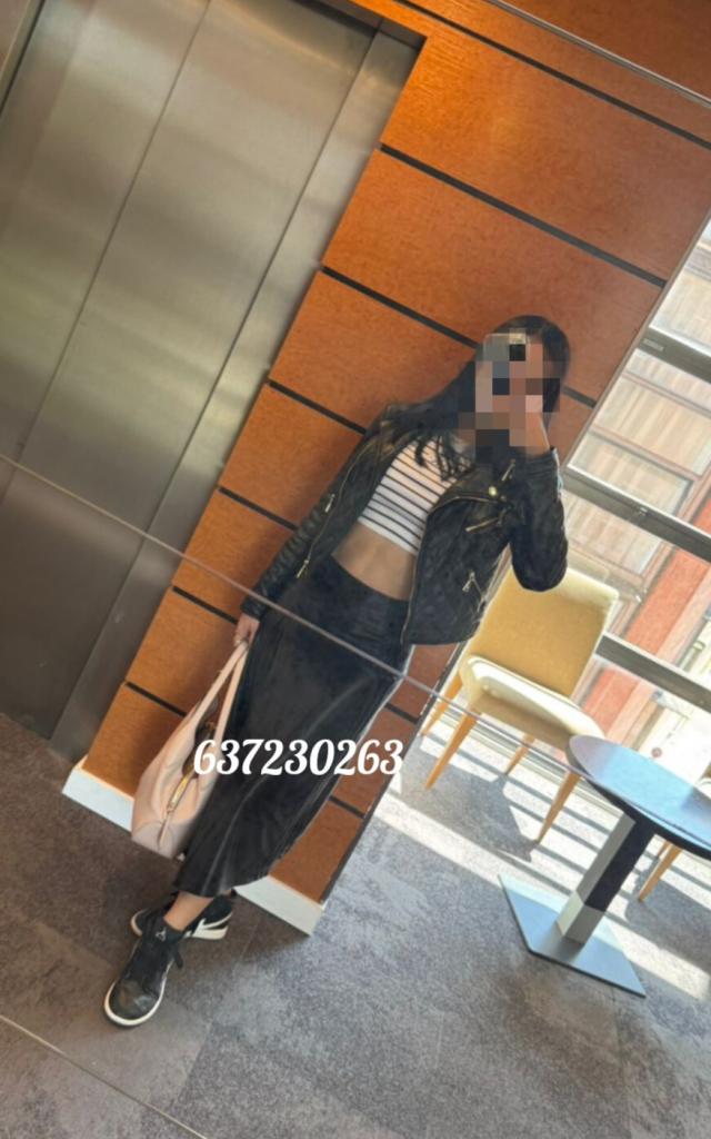 Chica busca chico en Lérida: 