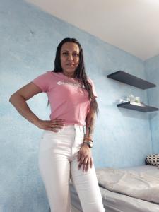 631809524: Chica busca chico en Alicante