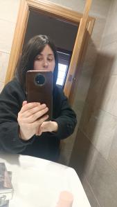 613298222: Chica busca chico en Barcelona