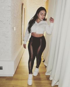 664299267: Chica busca chico en Cádiz