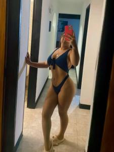 613466497: Chica busca chico en Tarragona