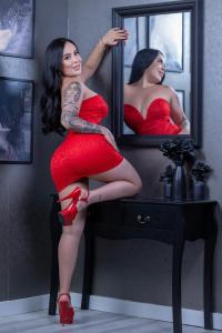 617257078: Chica busca chico en Madrid