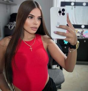 614916921: Chica busca chico en Tenerife