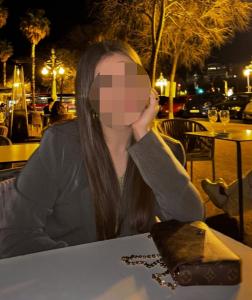 651542625: Chica busca chico en Madrid